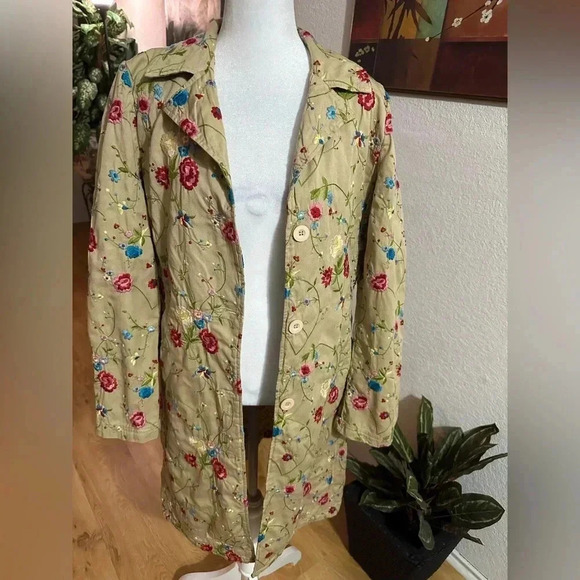 Light blue beautiful tan embroidered flowers long jacket 💐 🌸 size M - Picture 4 of 14